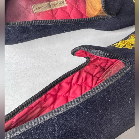 Aspinal Of London Velvet slippers. 8.5 UK which is 9.5 US size. - Picture 5 of 5